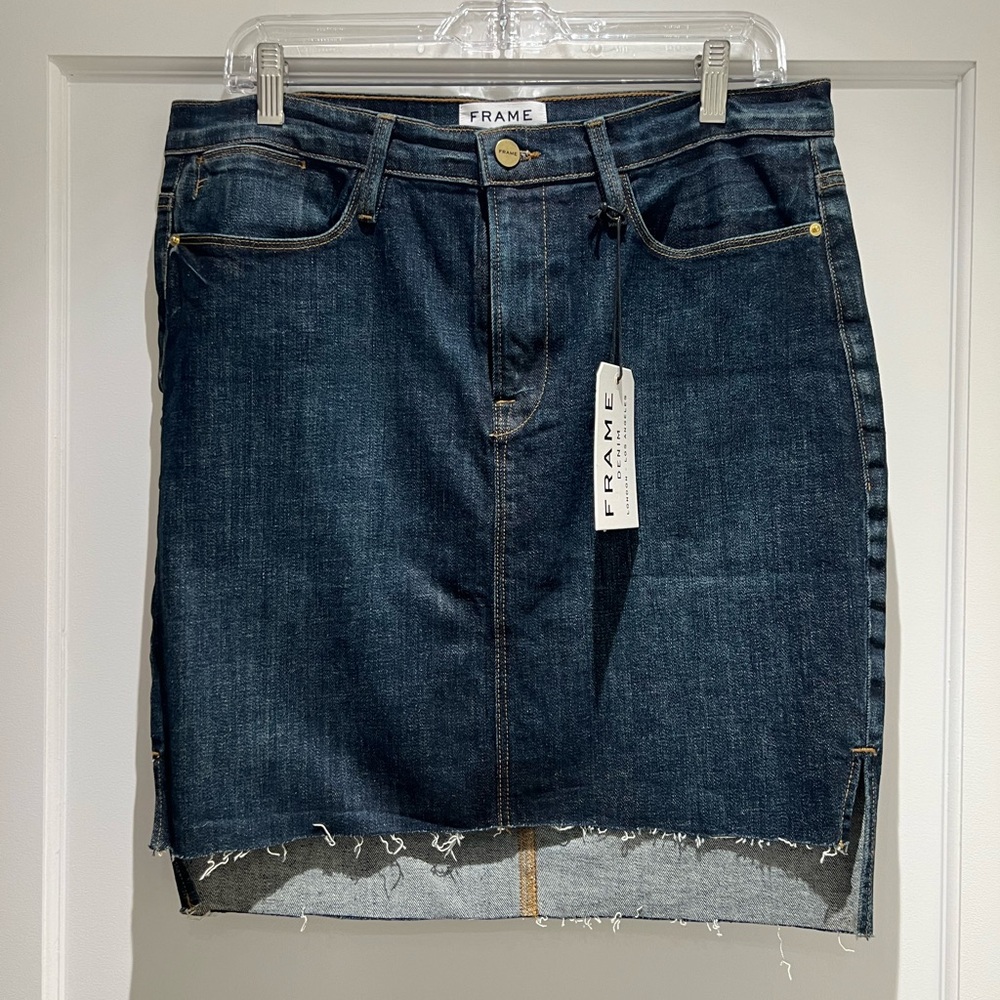 NWT FRAME Denim Mini Skirt with Raw Hem